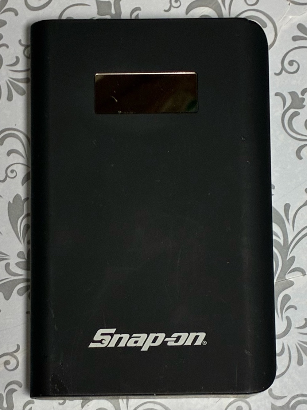 Snap-on 14,400mAh Portable Power Bank | USB & USB-C | Includes Charging Cable